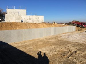 Mur de soutènement matricés pour la construction du Lycée à Pibrac