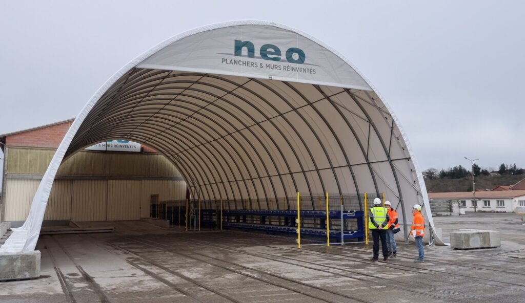Devanture usine Neo